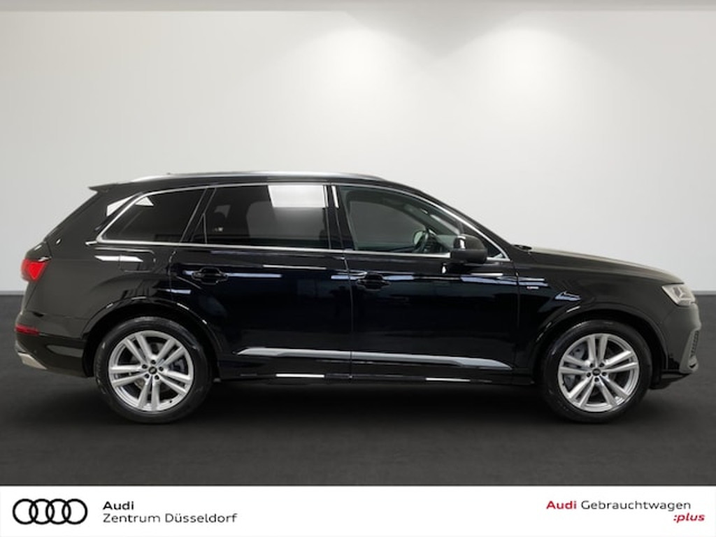 Audi Q7 2022 Benzine