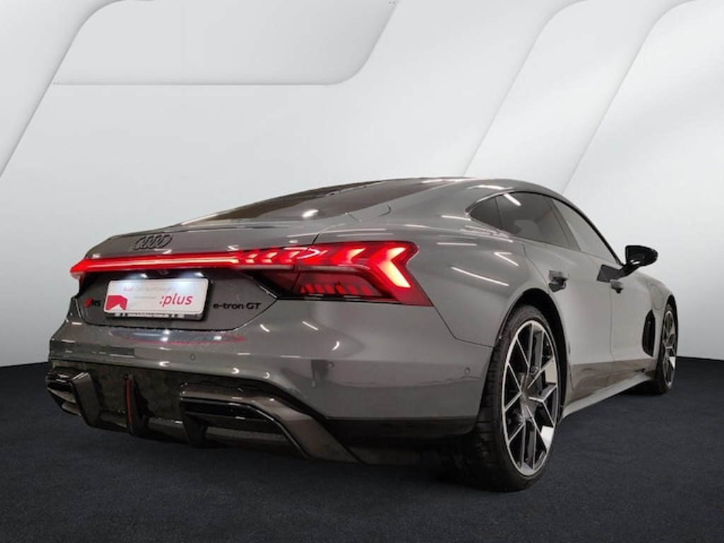 Audi RS e-tron GT