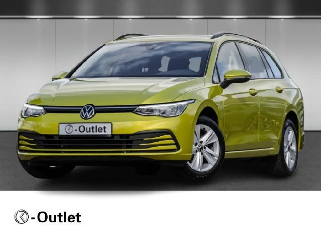 Volkswagen Golf 2023 Benzine