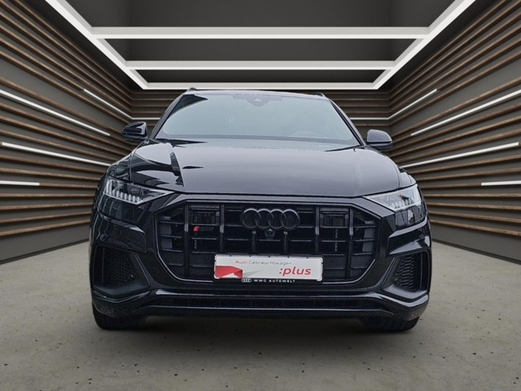 Audi SQ8