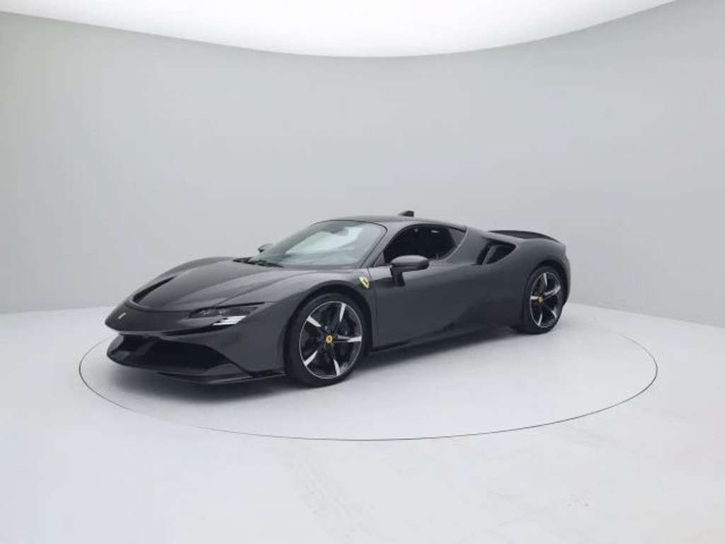 Ferrari SF90