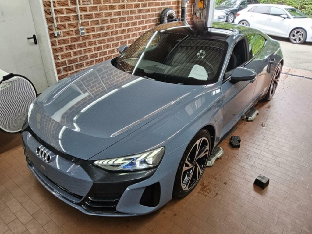 Audi e-tron GT