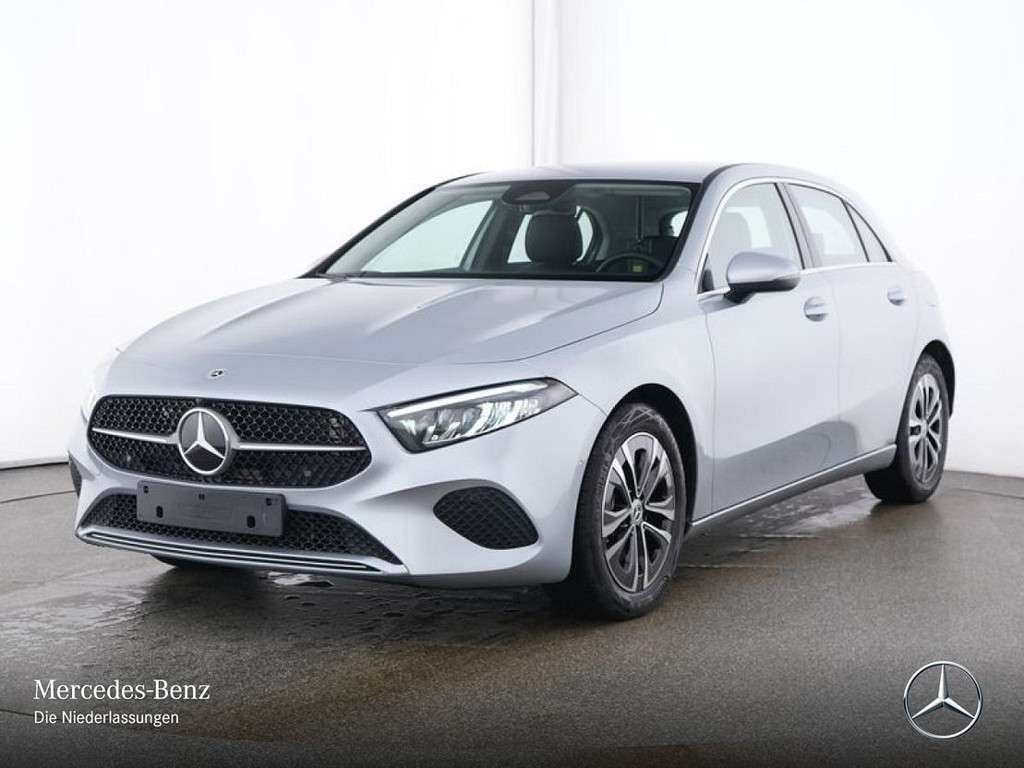 Mercedes-Benz A-Klasse 2024 Benzine