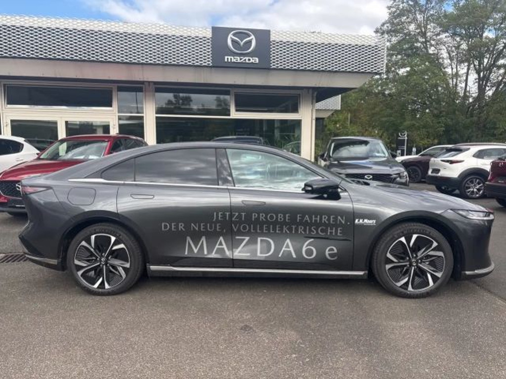 Mazda 6e