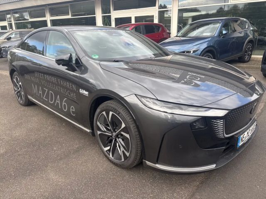Mazda 6e