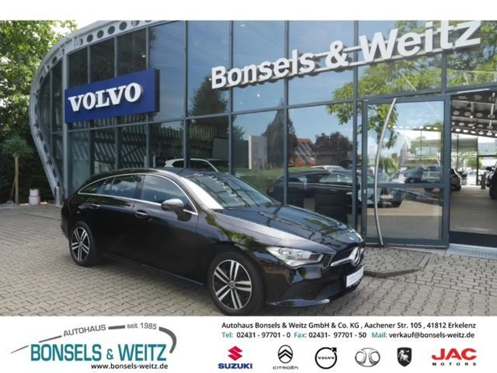 Mercedes-Benz CLA-Klasse 2023 Benzine