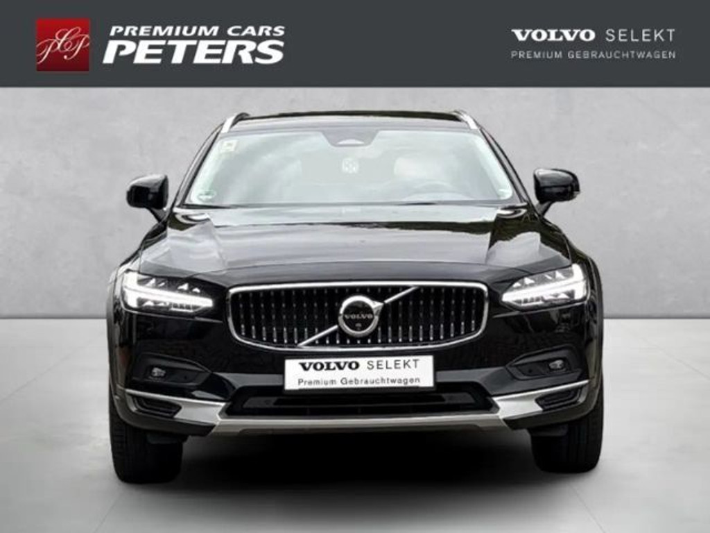 Volvo V90 Cross Country