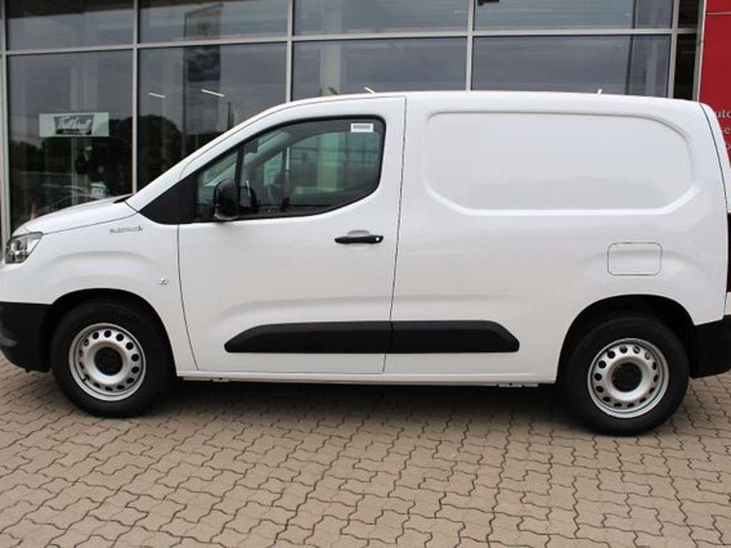 Toyota Proace City EV