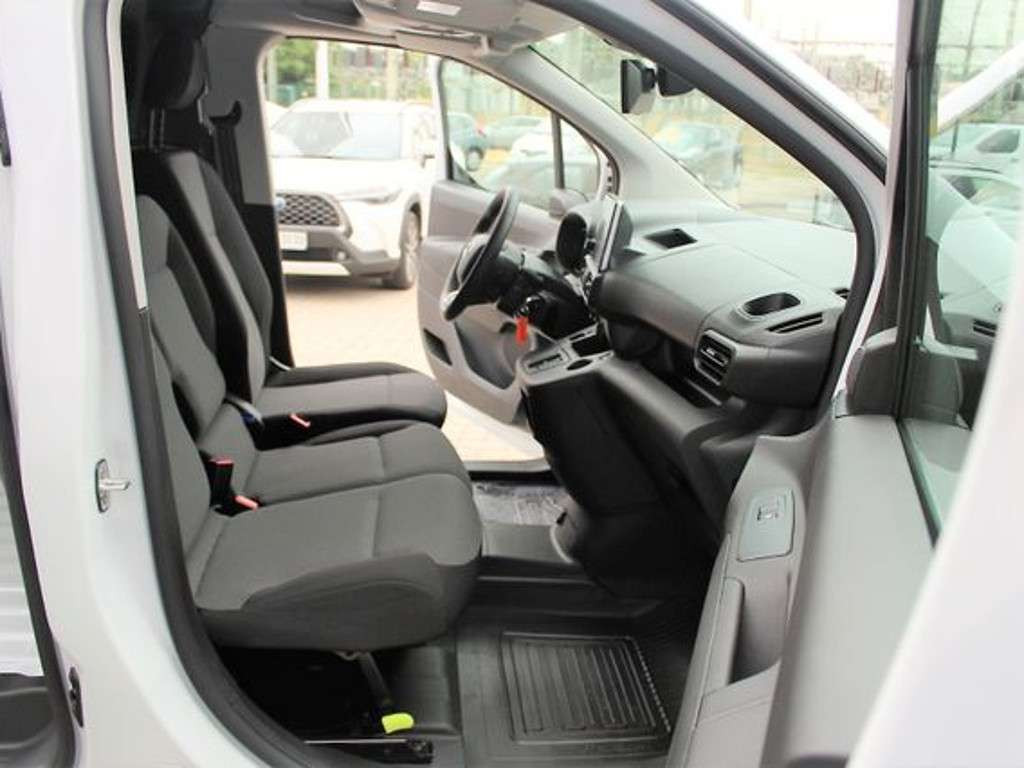 Toyota Proace City EV