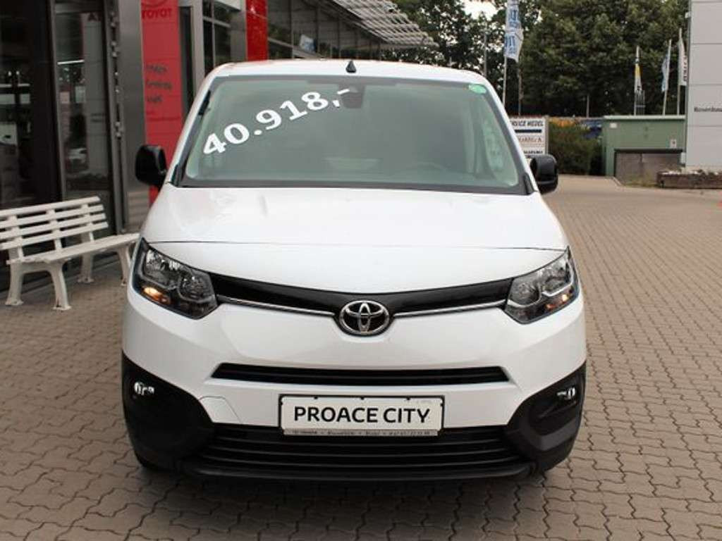 Toyota Proace City EV