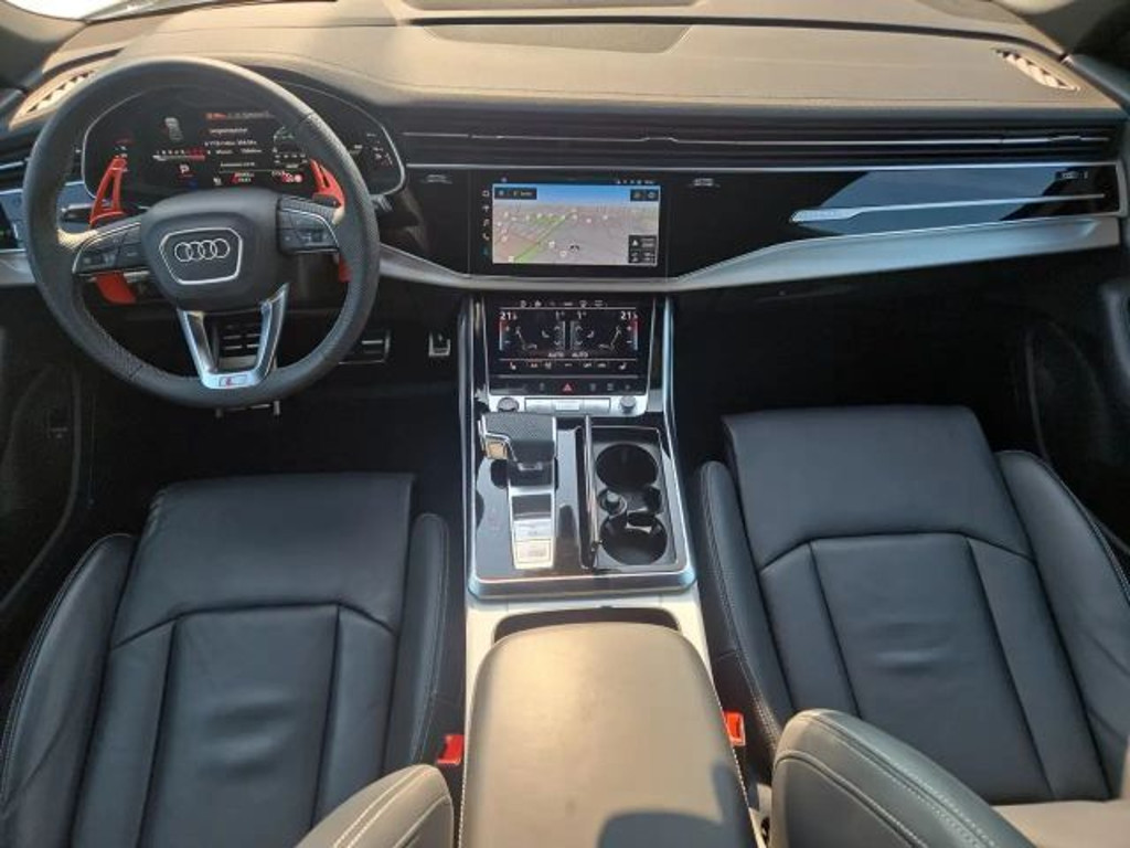 Audi SQ8