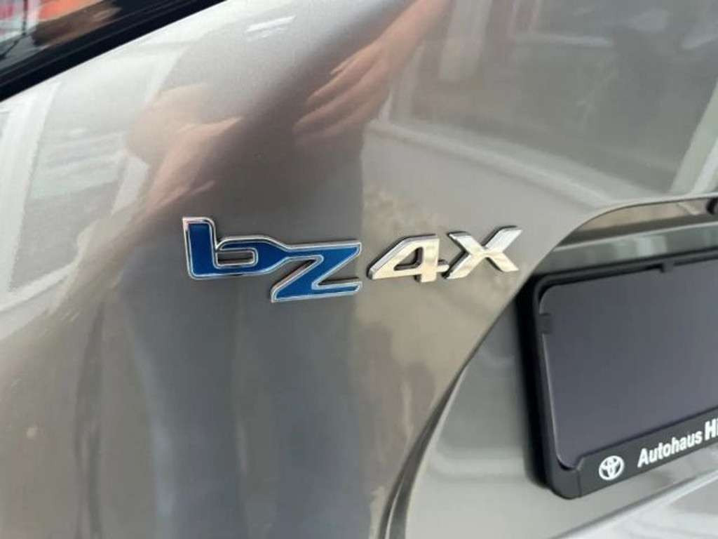 Toyota bZ4X