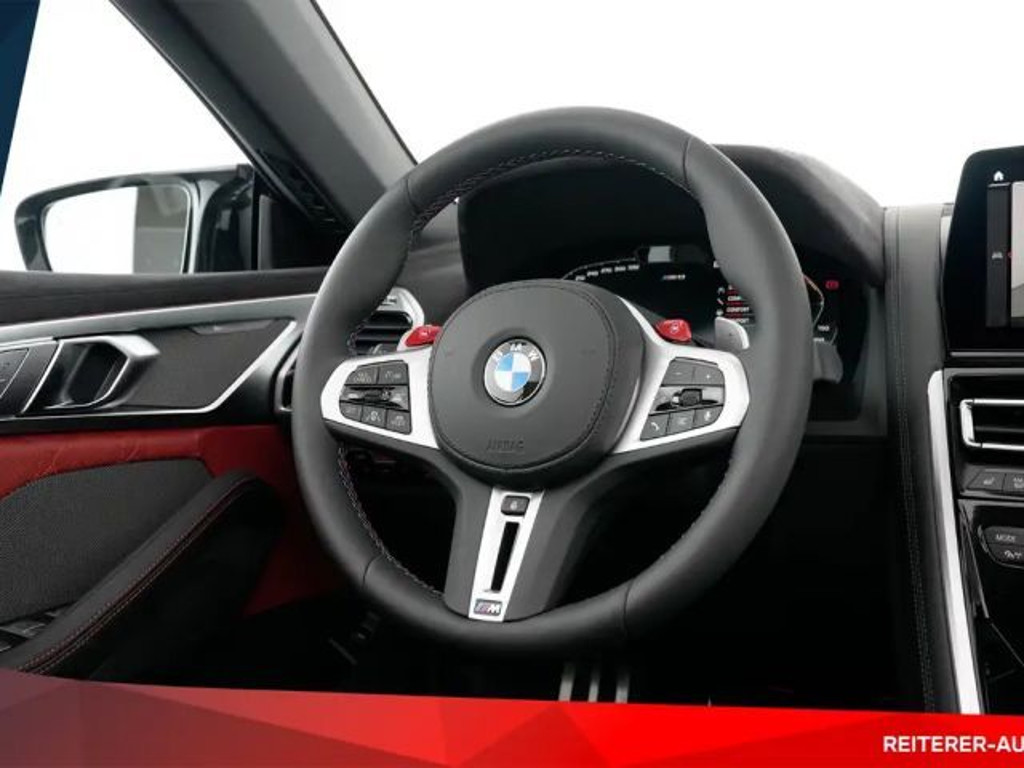 BMW M8