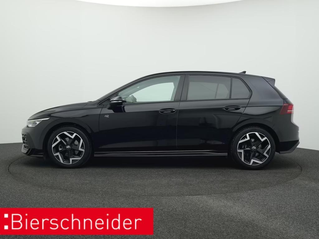 Volkswagen Golf 2024 Benzine