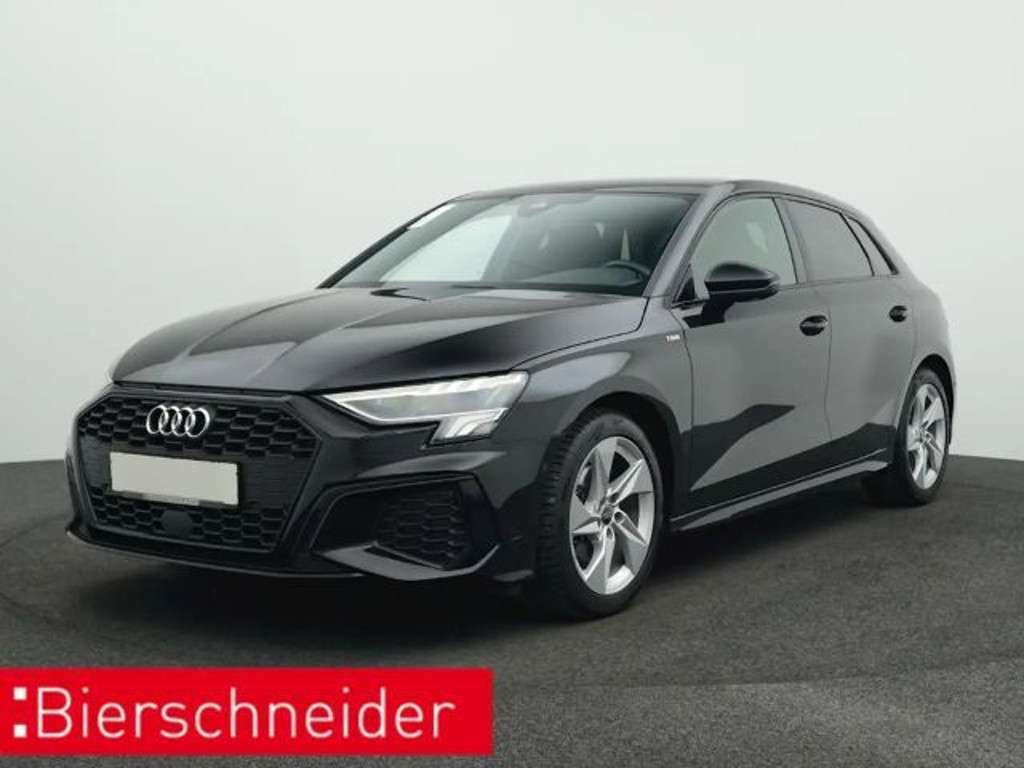 Audi A3 2023 Benzine