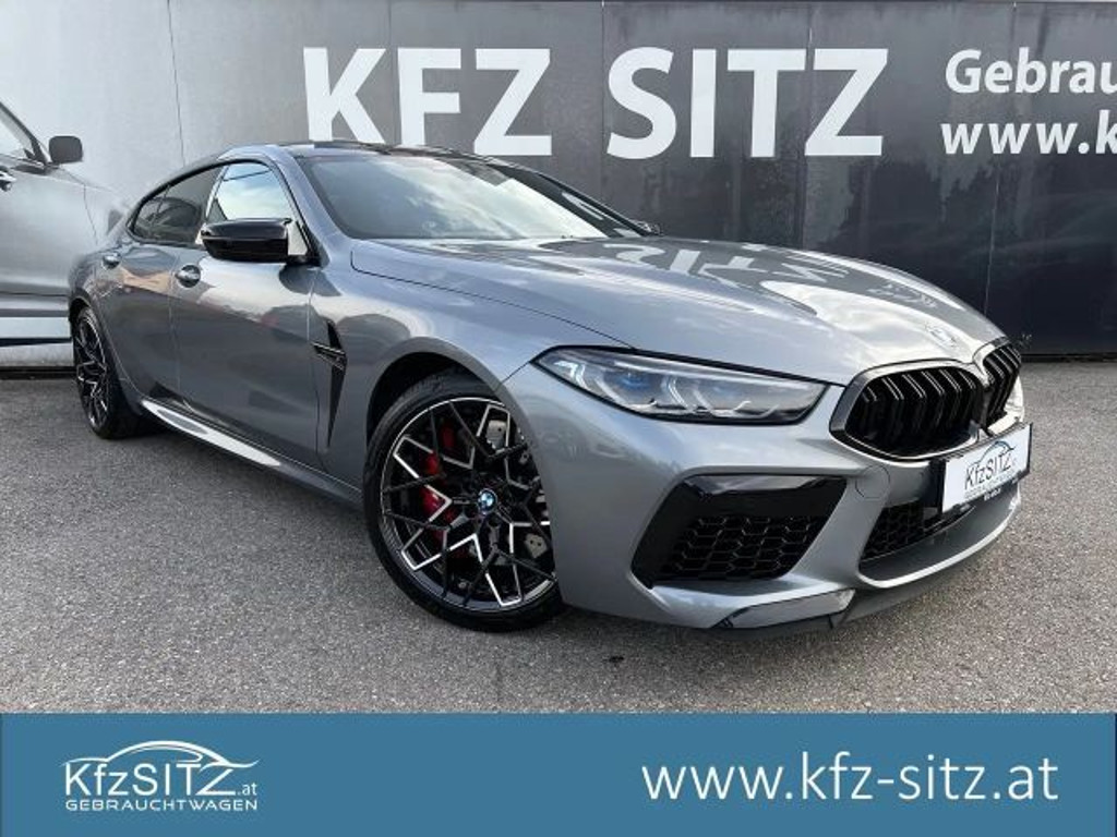 BMW M8 2024 Benzine