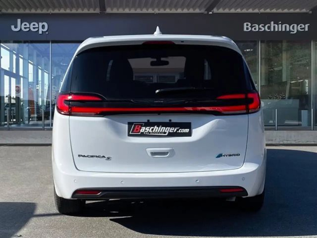 Chrysler Pacifica