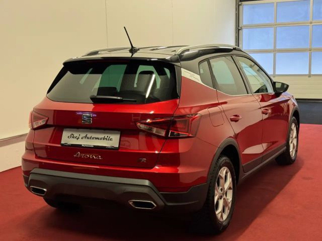 Seat Arona