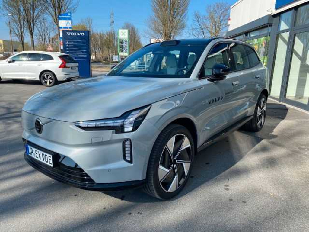 Volvo EX90