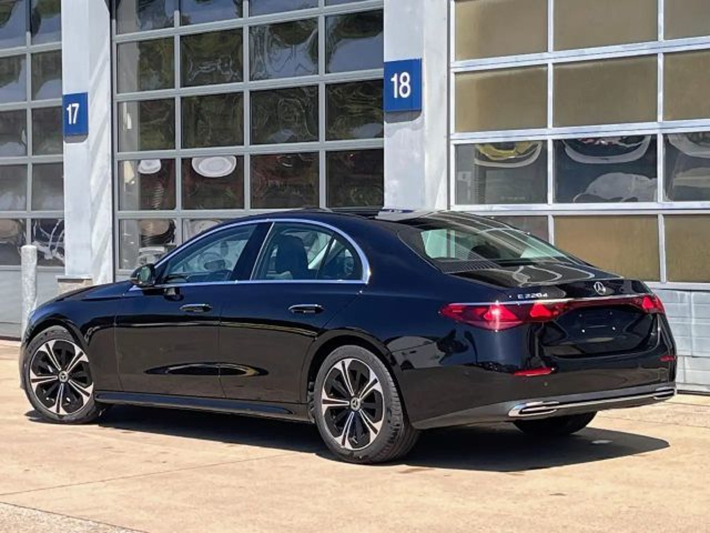 Mercedes-Benz E-Klasse