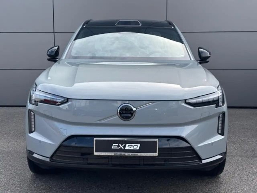 Volvo EX90