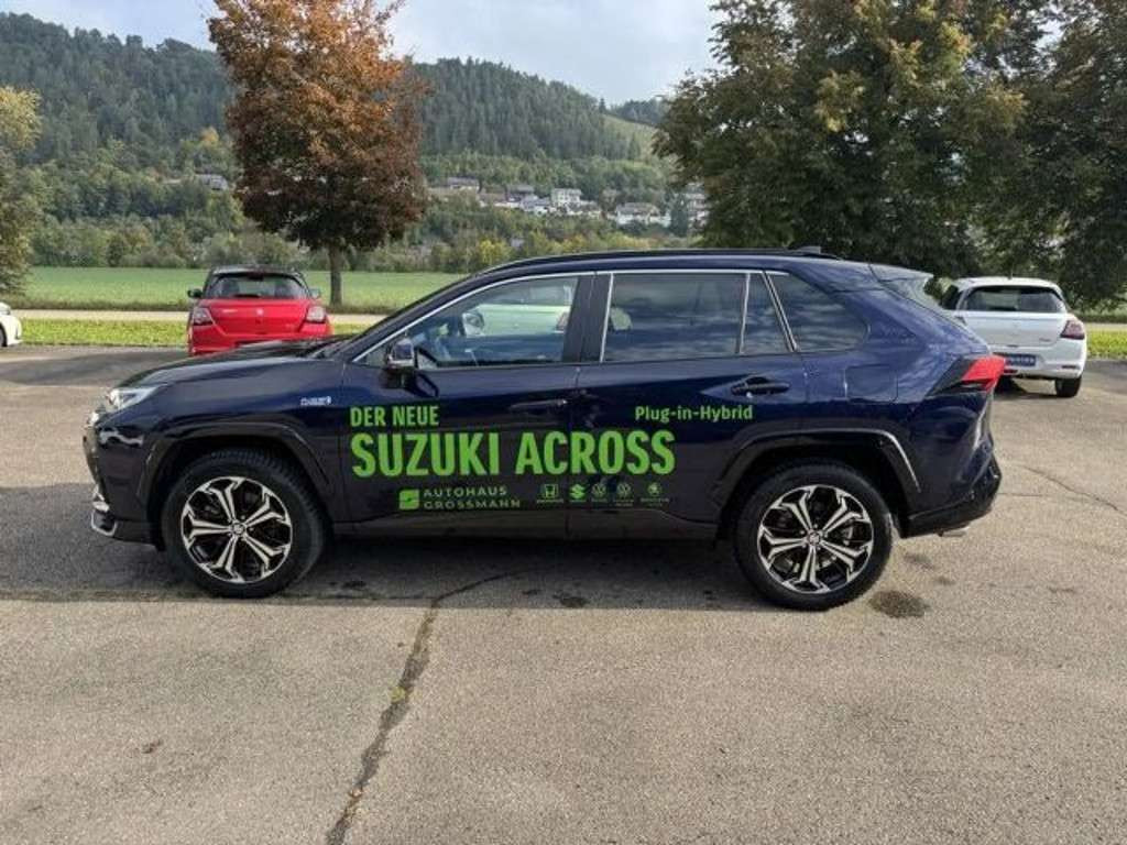 Suzuki Across