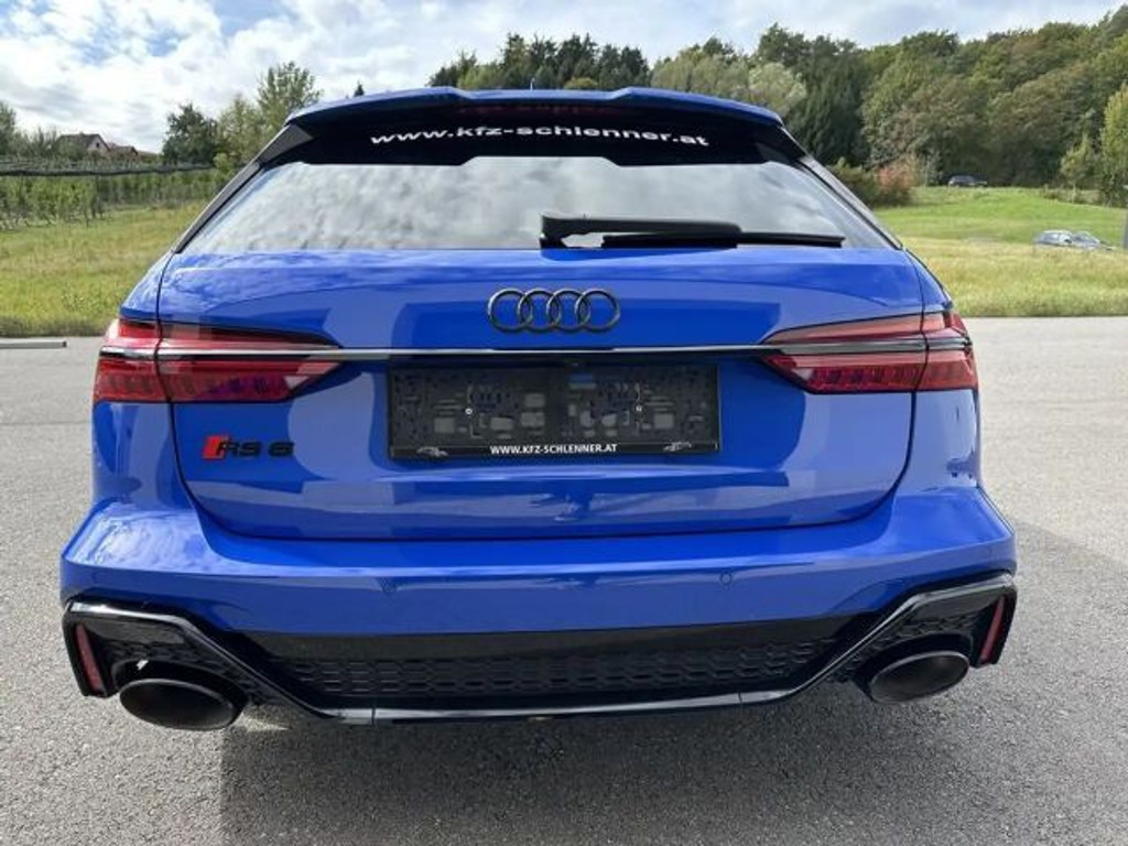 Audi RS6