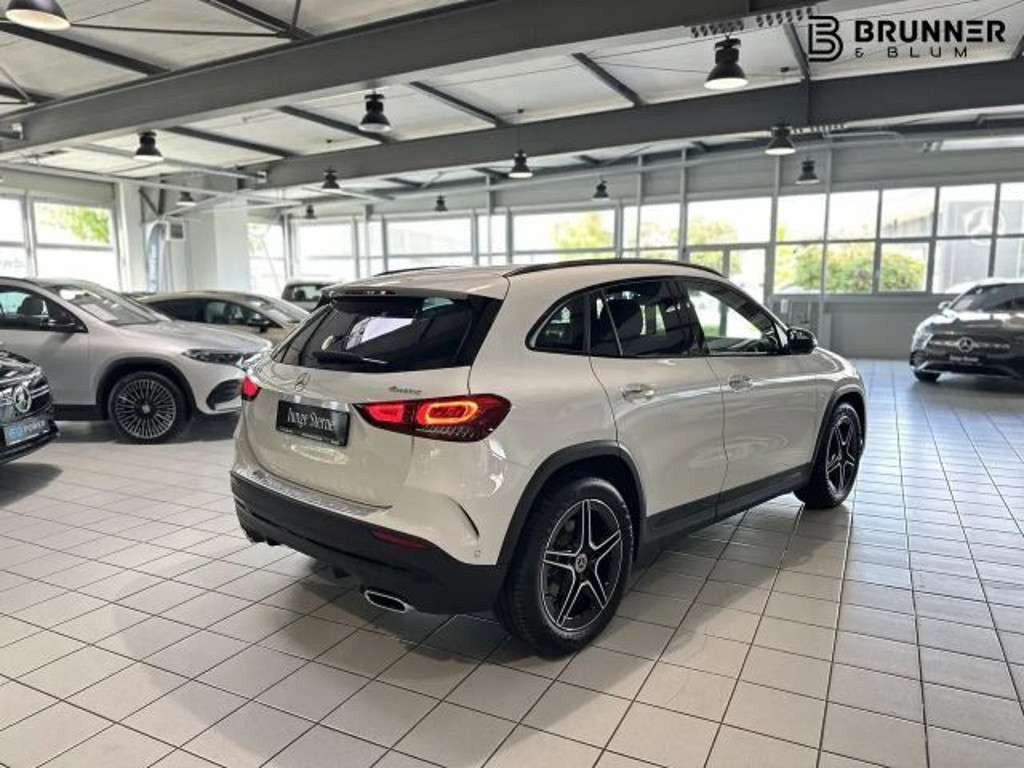 Mercedes-Benz GLA-Klasse