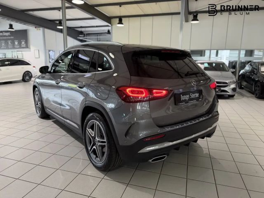 Mercedes-Benz GLA-Klasse