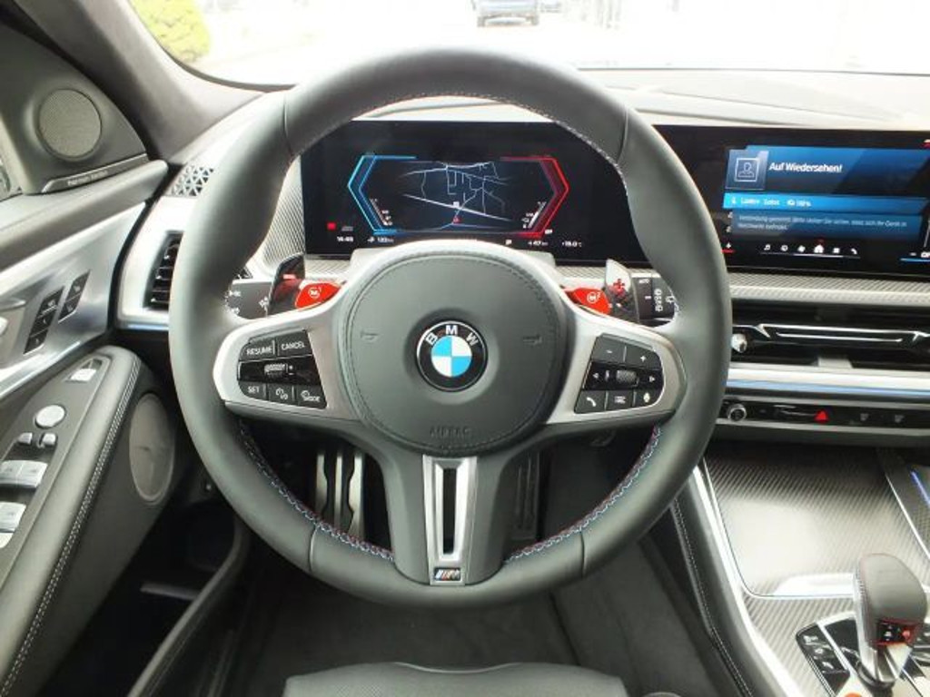 BMW XM