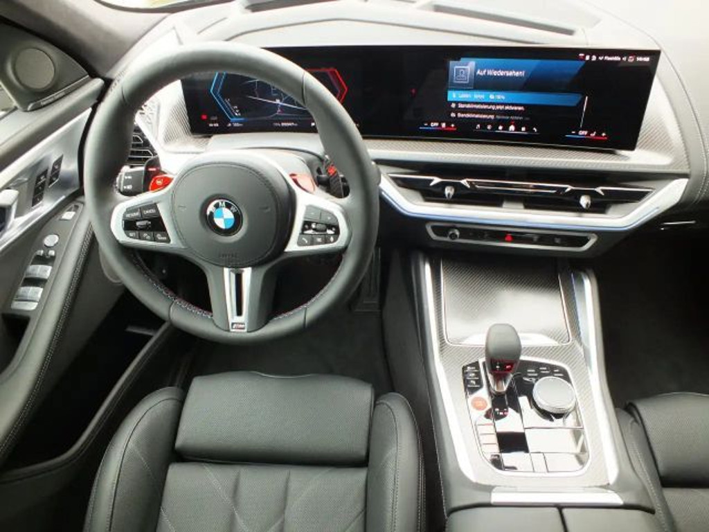 BMW XM