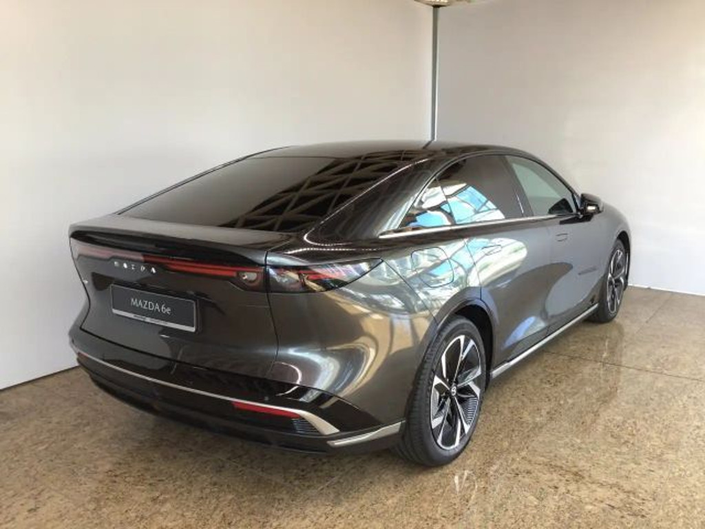 Mazda 6e