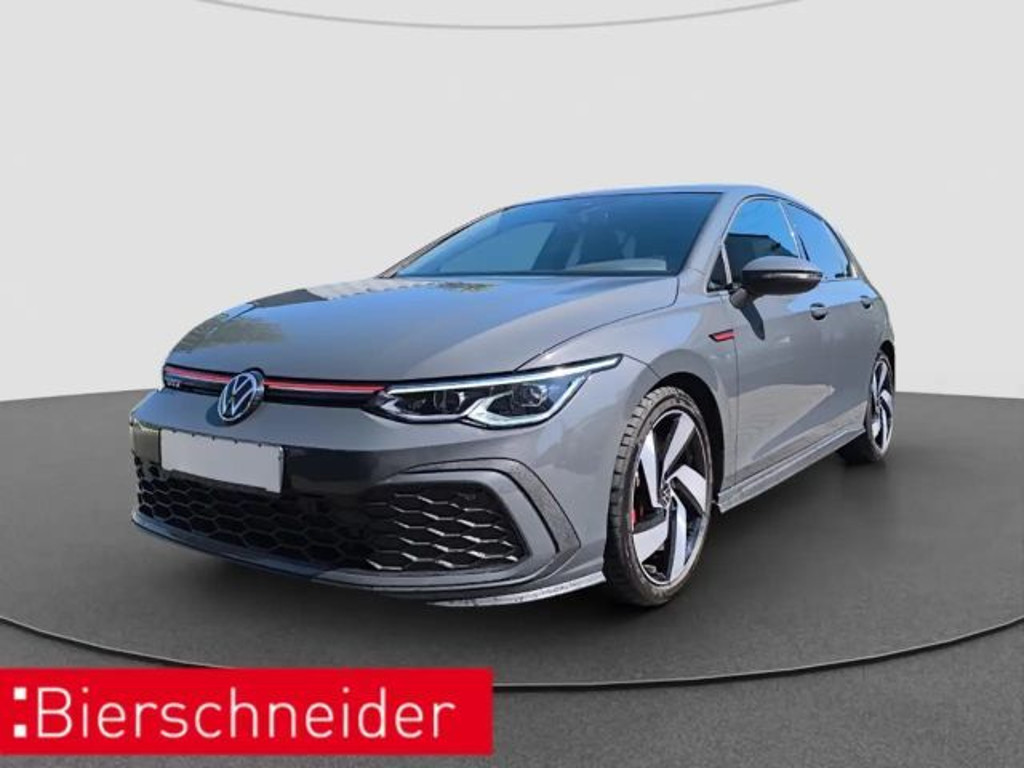 Volkswagen Golf 2022 Benzine