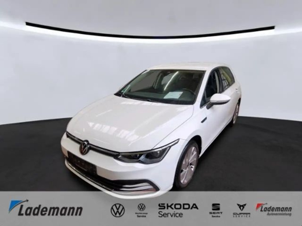 Volkswagen Golf 2022 Benzine