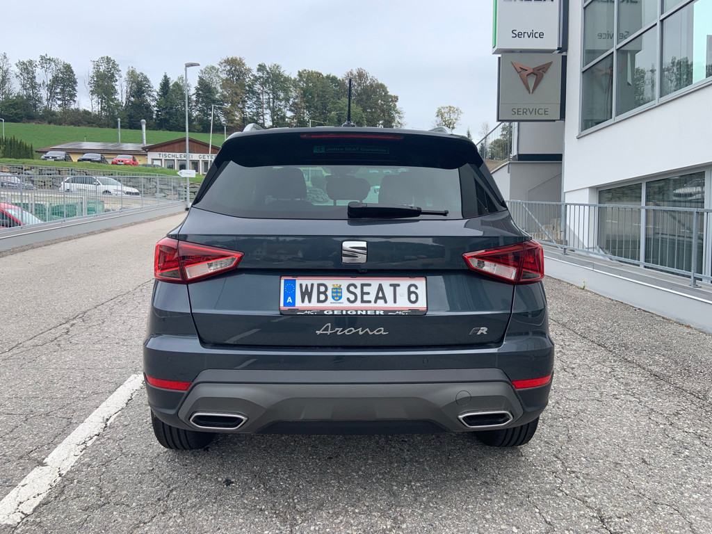 Seat Arona