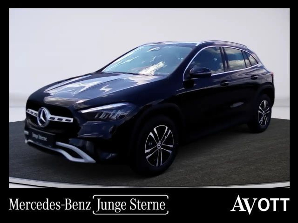 Mercedes-Benz GLA-Klasse 2025 Benzine