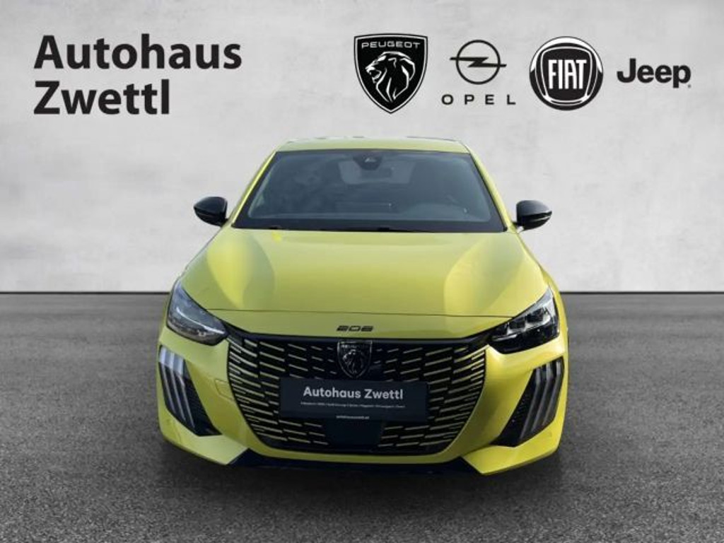 Peugeot e-208