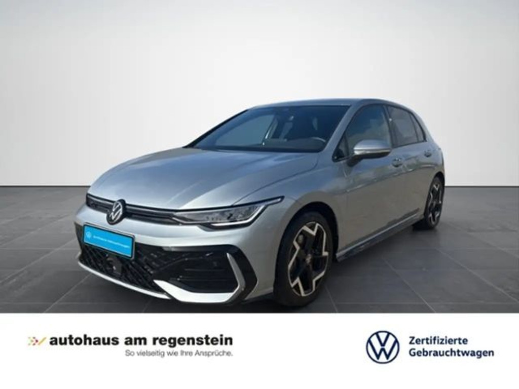 Volkswagen Golf 2025 Benzine