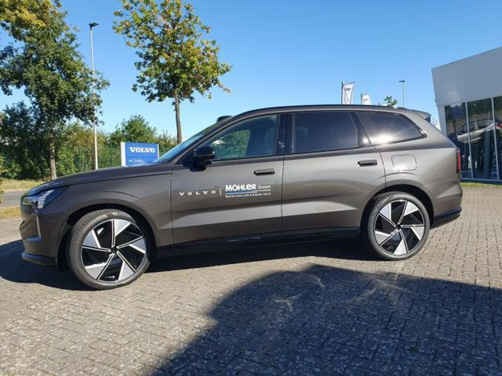 Volvo EX90
