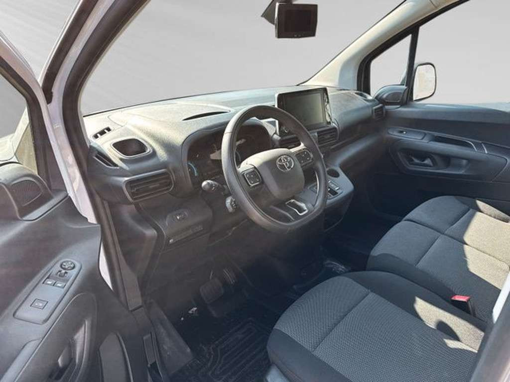 Toyota Proace City EV