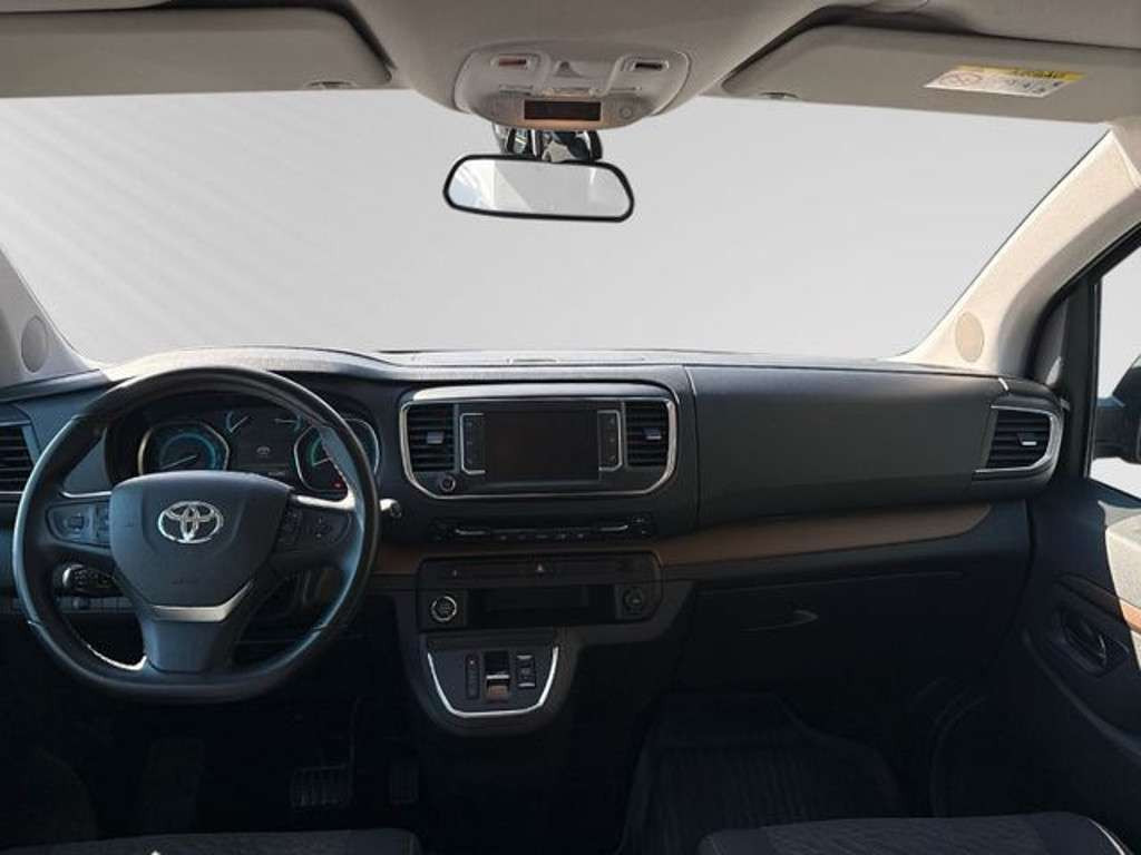 Toyota Proace Verso EV