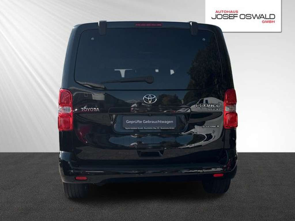 Toyota Proace Verso EV