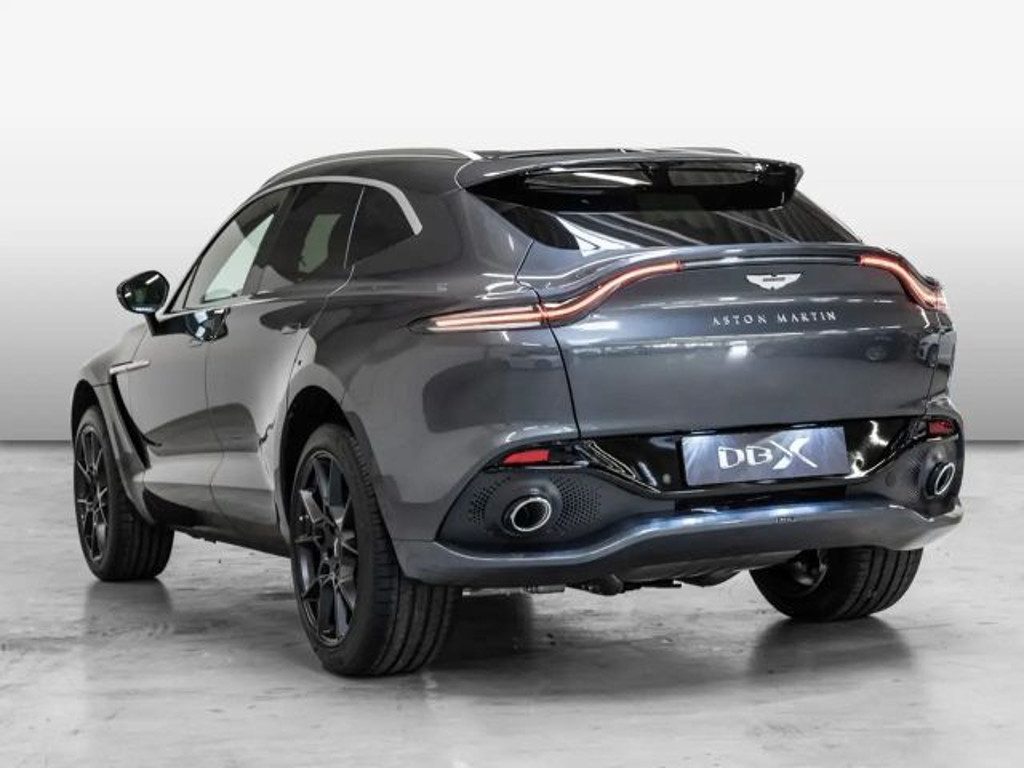 Aston Martin DBX