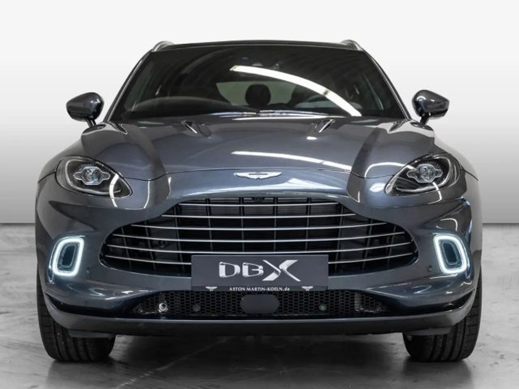 Aston Martin DBX