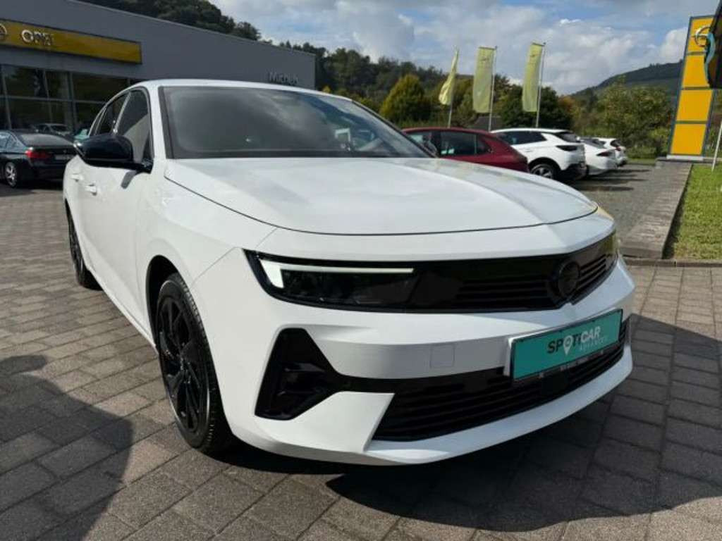 Opel Astra 2024 Benzine