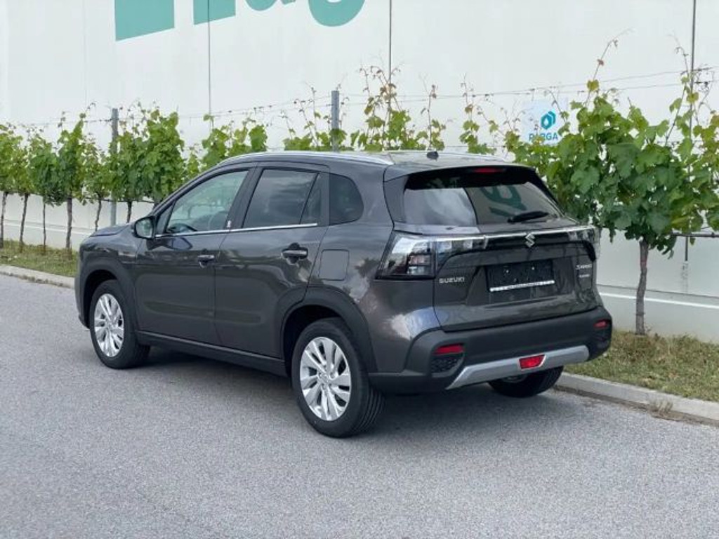 Suzuki S-Cross