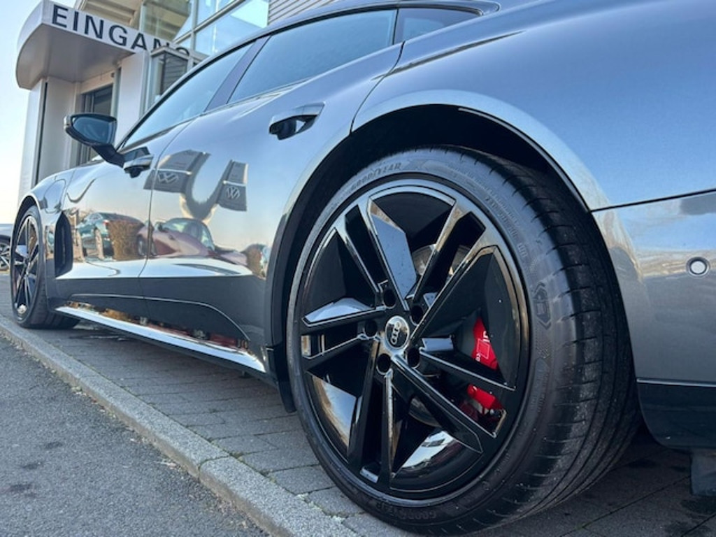 Audi RS e-tron GT