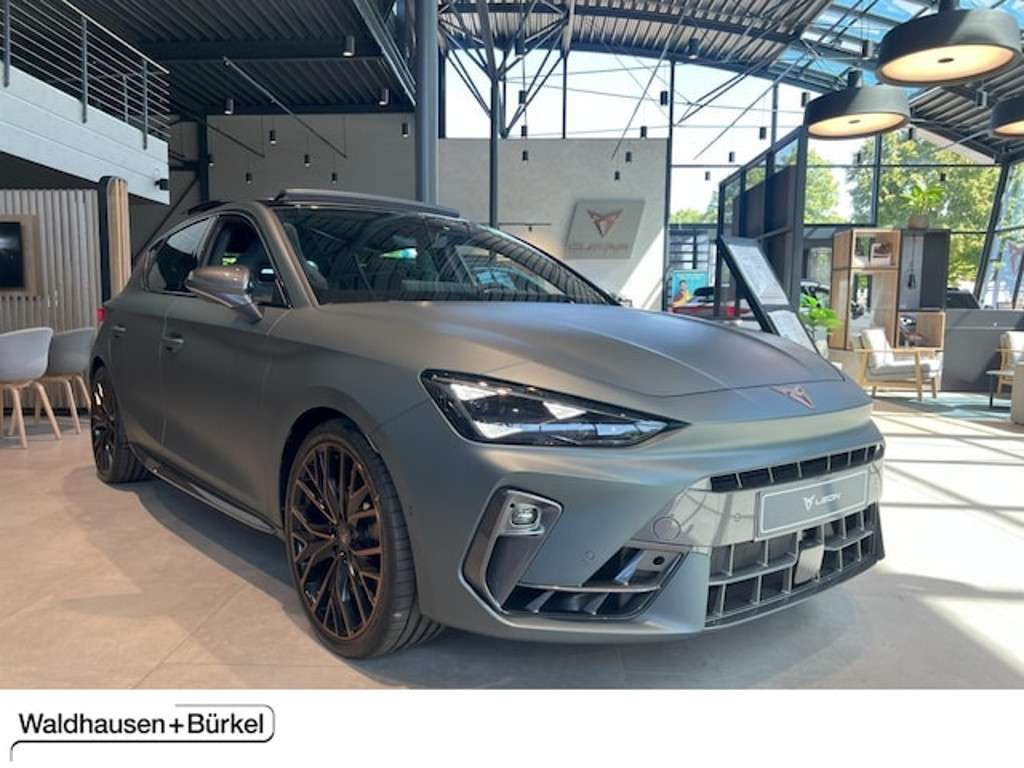 Cupra Leon 2025 Benzine
