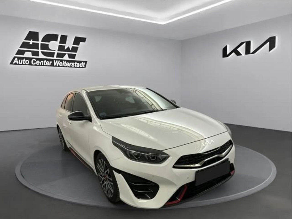 Kia ProCeed