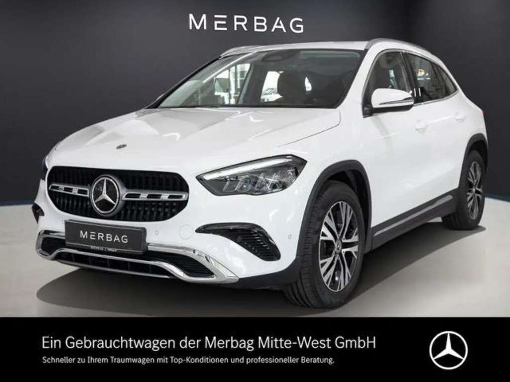 Mercedes-Benz GLA-Klasse 2024 Benzine
